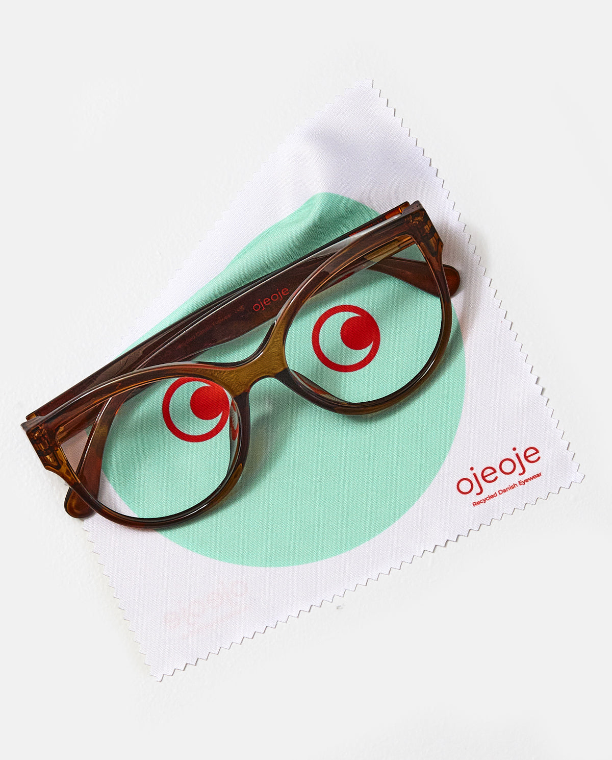 OjeOje Putsduk - face